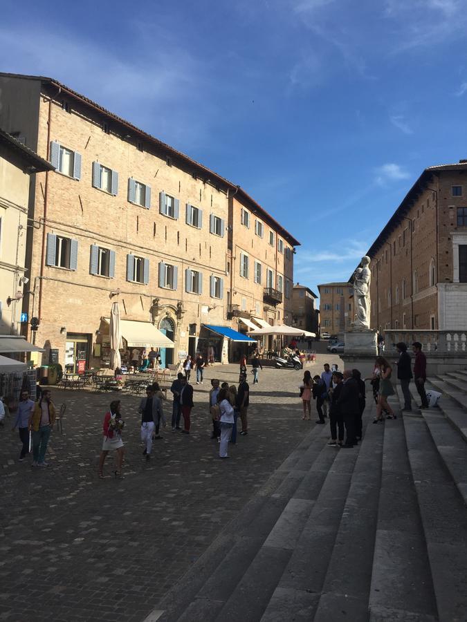 Il Cortegiano Hotel Urbino Exterior foto